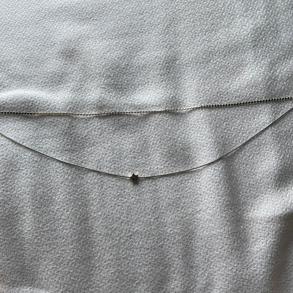 gold double layered star necklace